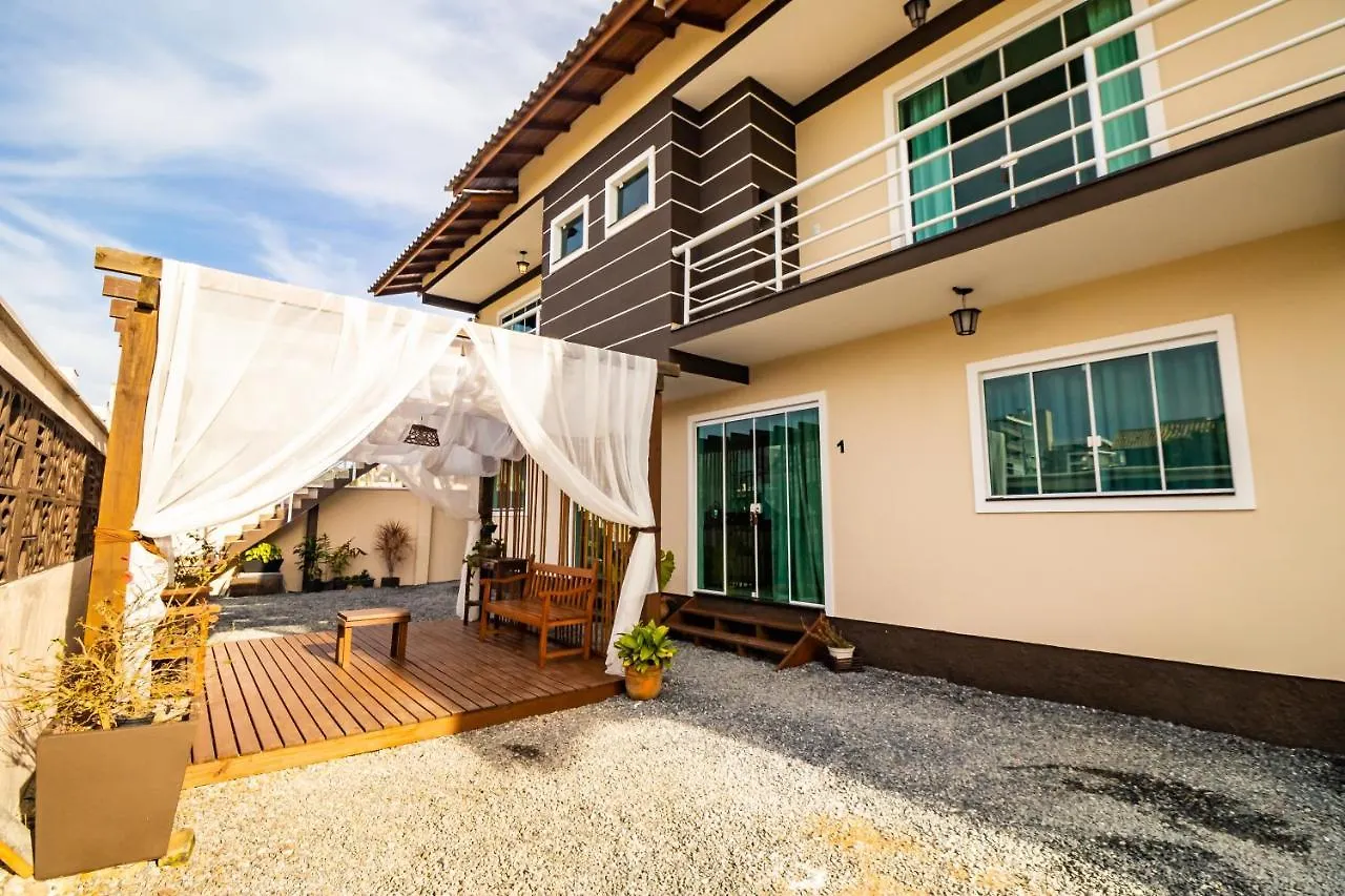 Hospedagem Morada Nativa Praia Bombas contacts